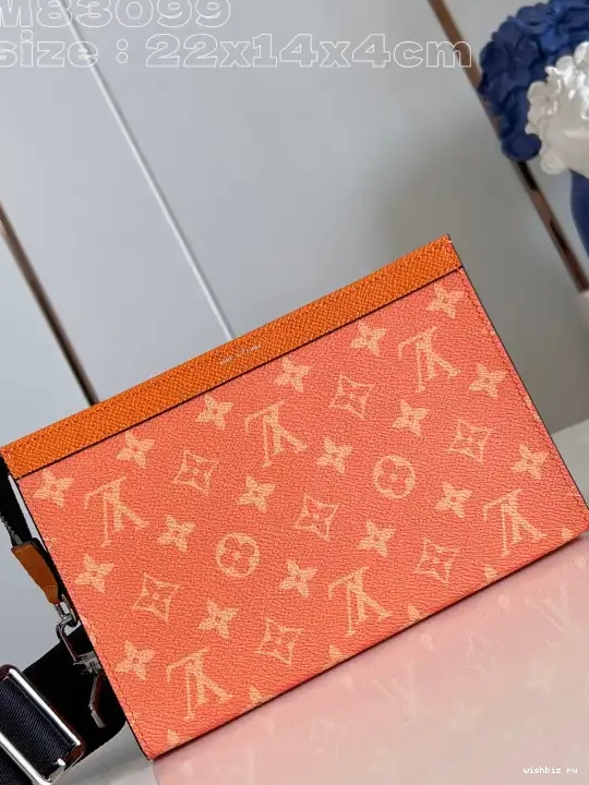 WIS Wallet LOUIS VUITTON Gaston -22*14.5*4.5CM Wearable 0423